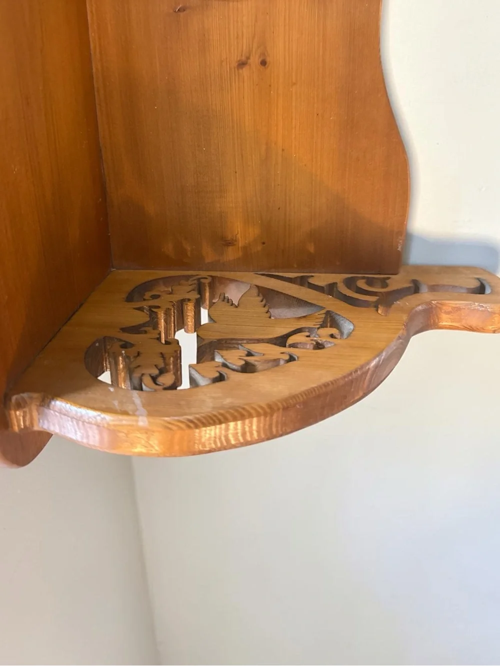Handcrafted Carved Wooden Wall Shelf 22” Hummingbirds Birds Wood Display Shelf